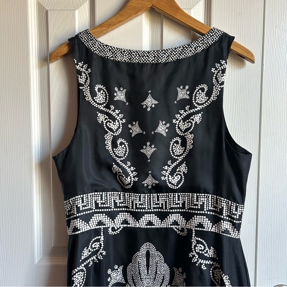 White House Black Market black & white sleeveless silk dress - Picture 5 of 7